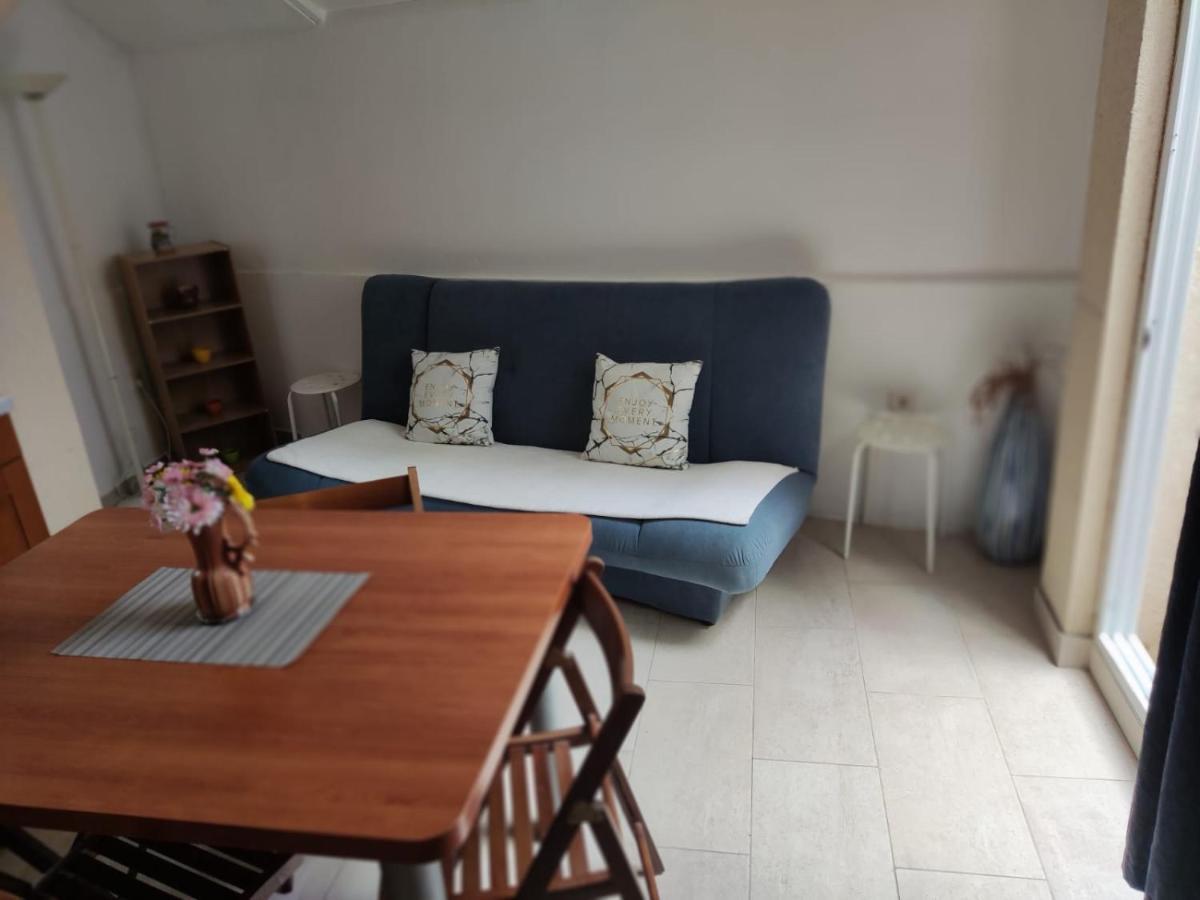 Apartment Dalma Подгора Экстерьер фото